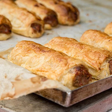 6 Unbaked Beef Sausage Rolls